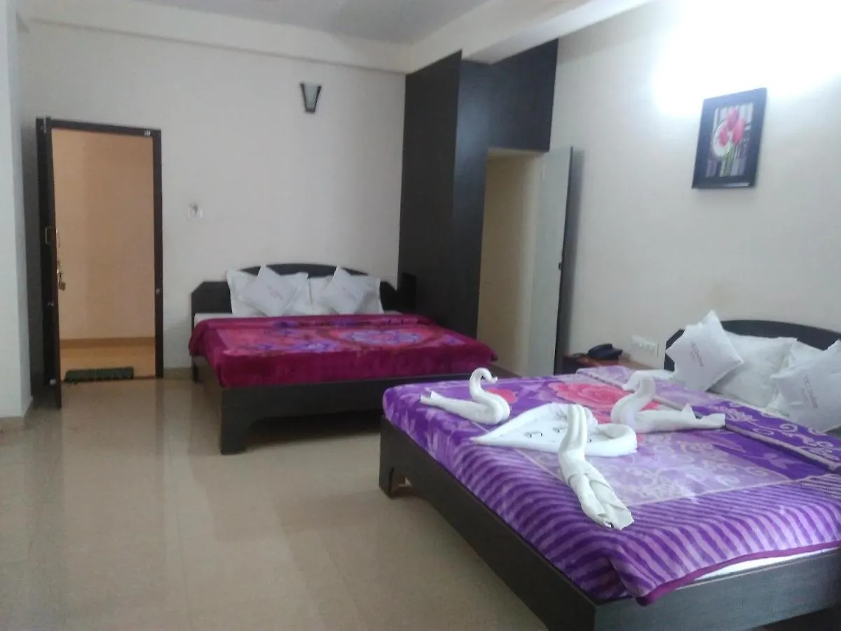 V M J Dwellings Villa Munnar Lodge